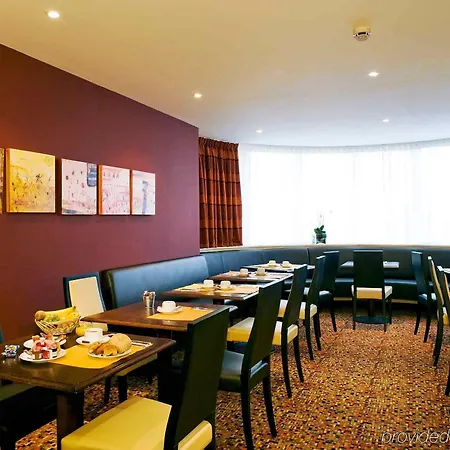 Hotel Mercure Rennes 4*